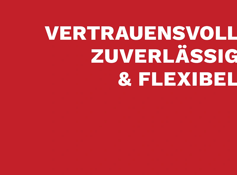 Unsere Philosophie in weißer Schrift auf rotem Hintergrund: vertrauensvoll, zuverlässig, flexibel – Ramrath Holz.
